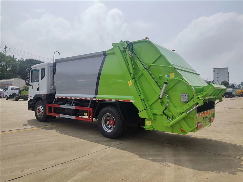 D9東風(fēng)10方12方壓縮式垃圾車