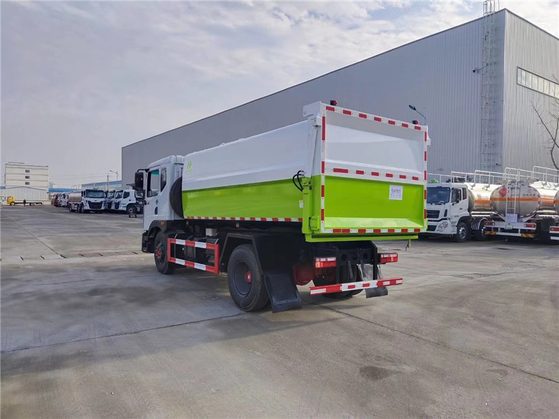 �|�L(f��ng)10��12����(c��)�b��Ͱ����܇(ch��)